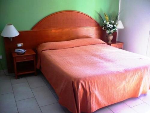 Hotel Florida Тиррения Экстерьер фото